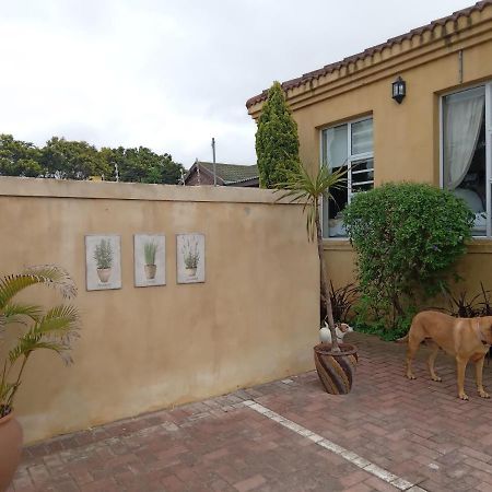 Toscana Cottage Port Elizabeth Buitenkant foto